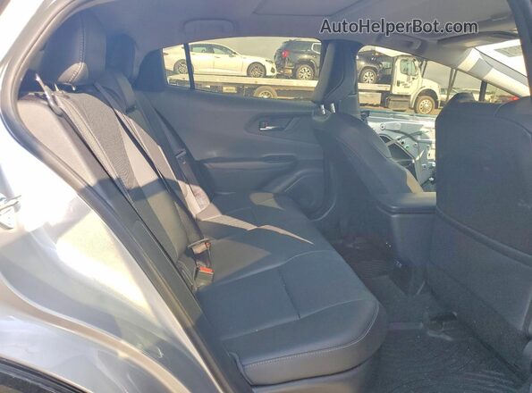 JTDADABU7S3028717 2025 TOYOTA PRIUS Silver Vista de los asientos traseros