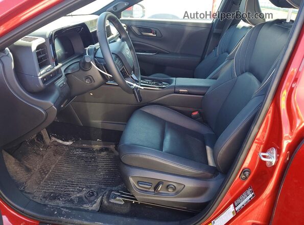 JTDAFAAF6S3013042 2025 TOYOTA CROWN Red Вид салону спереду