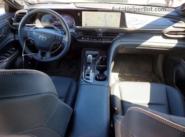 JTDAFAAF6S3013042 2025 TOYOTA CROWN Red Вид панелі приладів