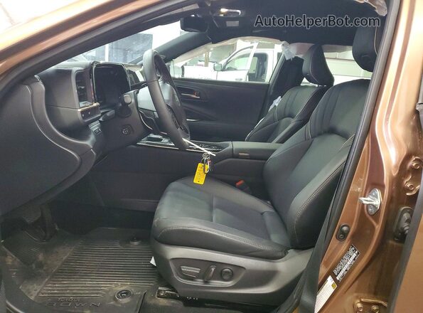 JTDAFAAF9T3013991 2026 TOYOTA CROWN Tan წინა სალონის ხედი