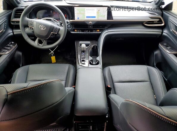 JTDAFAAF9T3013991 2026 TOYOTA CROWN Tan წინა პანელის ხედი