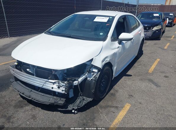 JTDB4MEE0R3024139 2024 TOYOTA COROLLA White 
