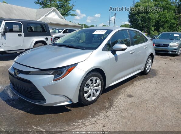 JTDB4MEE2P3014354 2023 TOYOTA COROLLA Silver Vista tres cuartos delantera izquierda