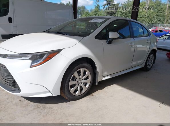 JTDB4MEE5T3041056 2026 TOYOTA COROLLA White Przód lewy