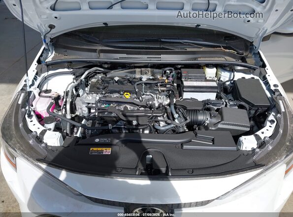 JTDB4MEE5T3041056 2026 TOYOTA COROLLA White Widok z tyłu