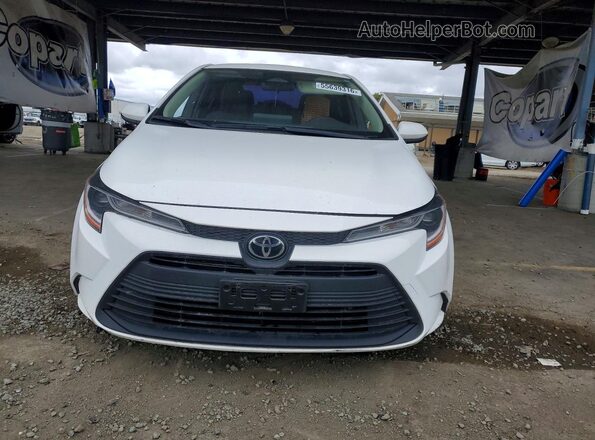 JTDB4MEE8R3018301 2024 TOYOTA COROLLA White 