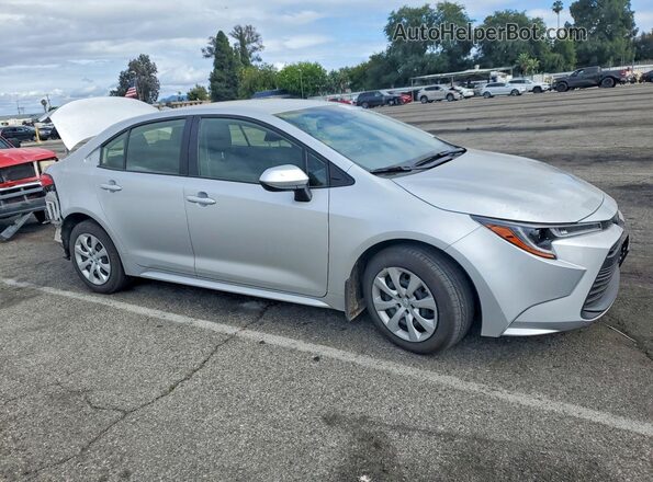 JTDB4MEE9T3034613 2026 TOYOTA COROLLA Silver წინა მარჯვენა