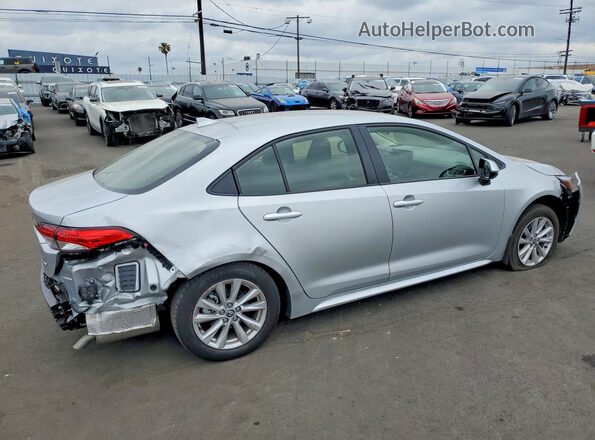 JTDBCMFE1T3120063 2026 TOYOTA COROLLA Silver Trasero derecho