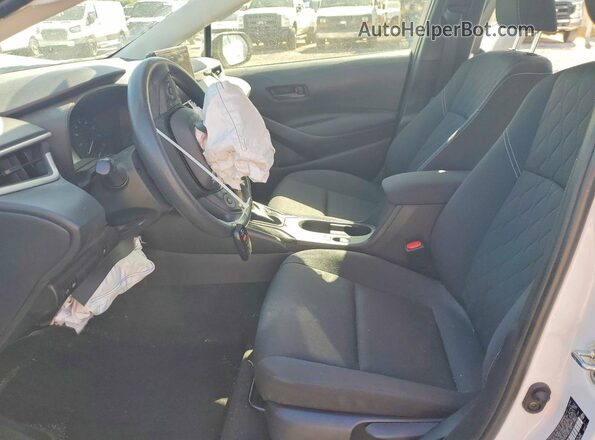 JTDBCMFE2PJ001391 2023 TOYOTA COROLLA Белый Вид салона спереди