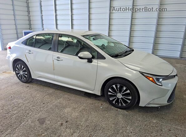 JTDBCMFE2RJ015987 2024 TOYOTA COROLLA White 