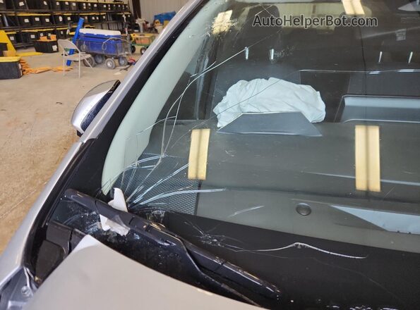 JTDBCMFE2S3072829 2025 TOYOTA COROLLA Silver Widok wnętrza 360 stopni