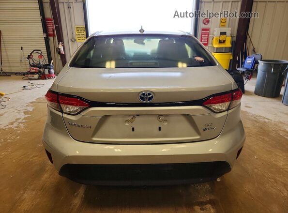 JTDBCMFE2S3072829 2025 TOYOTA COROLLA Silver Widok z tyłu