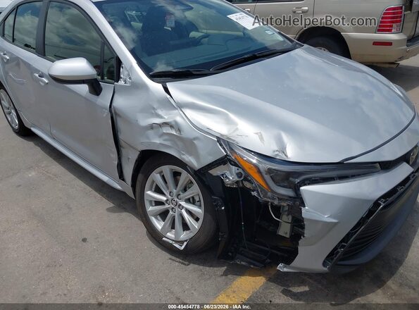 JTDBCMFE2T3113042 2026 TOYOTA COROLLA HYBRID Silver Դիմացի տեսք