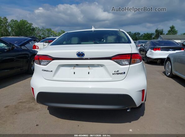 JTDBCMFE3R3051028 2024 TOYOTA COROLLA White 