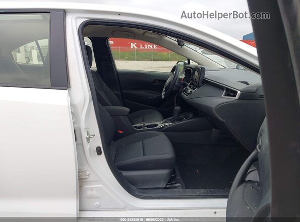JTDBCMFE3T3131730 2026 TOYOTA COROLLA HYBRID Белый Вид салона спереди