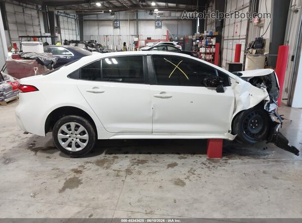 JTDBCMFE4S3077899 2025 TOYOTA COROLLA White Вид задньої частини салону