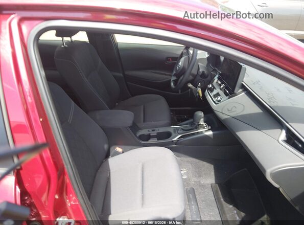 JTDBCMFE5PJ002664 2023 TOYOTA COROLLA Красный Вид салона спереди