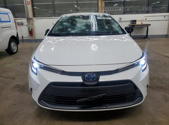 JTDBCMFE5S3090094 2025 TOYOTA COROLLA White 
