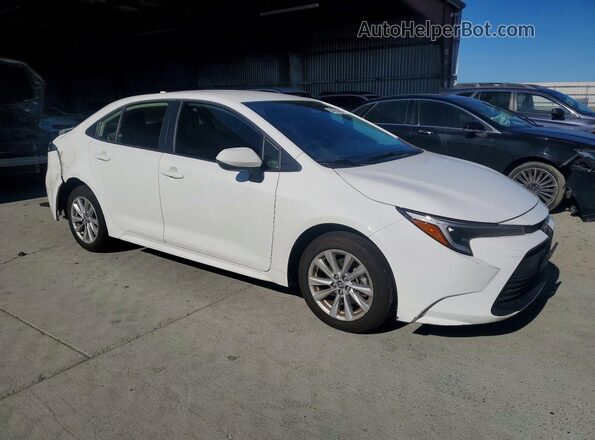 JTDBCMFE6R3047104 2024 TOYOTA COROLLA White Առջևի աջ
