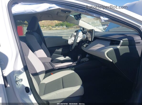 JTDBCMFE8P3004526 2023 TOYOTA COROLLA White Front interior view
