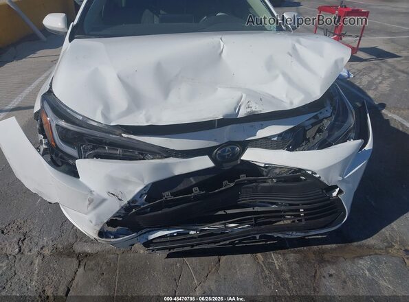JTDBCMFE8P3004526 2023 TOYOTA COROLLA White Front view