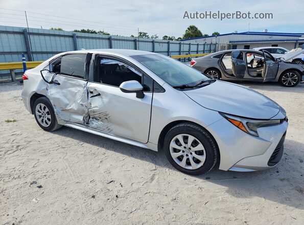 JTDBCMFE8RJ017369 2024 TOYOTA COROLLA Silver 