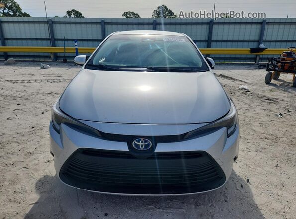 JTDBCMFE8RJ017369 2024 TOYOTA COROLLA Silver 
