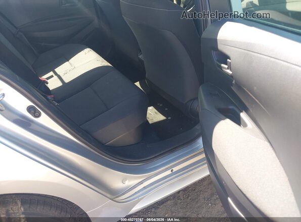 JTDBCMFE8RJ033877 2024 TOYOTA COROLLA Silver Vista de la etiqueta del VIN