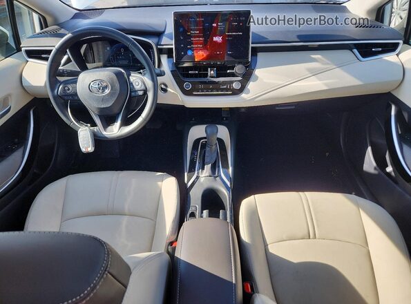 JTDBCMFE8SJ037594 2025 TOYOTA COROLLA White 