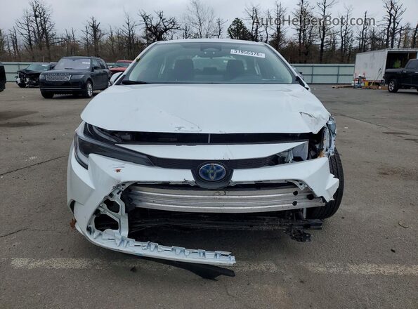 JTDBCMFE9S3071015 2025 TOYOTA COROLLA White 