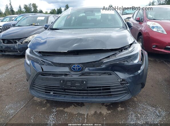 JTDBCMFE9S3075825 2025 TOYOTA COROLLA Gray Widok z przodu