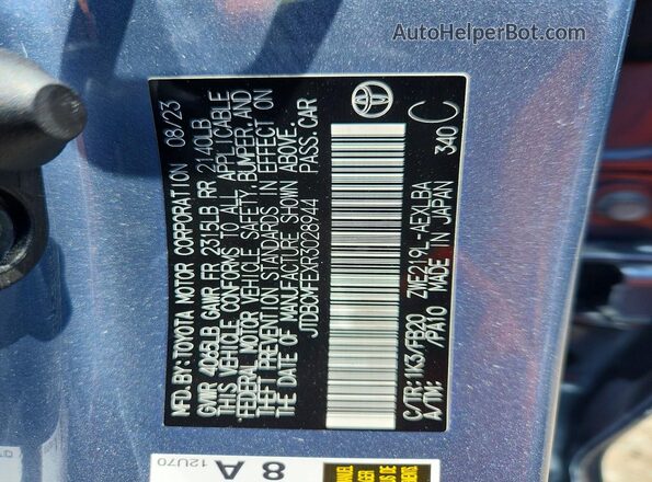 JTDBCMFEXR3028944 2024 TOYOTA COROLLA Silver Engine compartment view