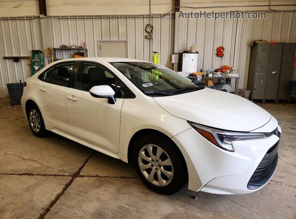 JTDBCMFEXR3044092 2024 TOYOTA COROLLA White Front right
