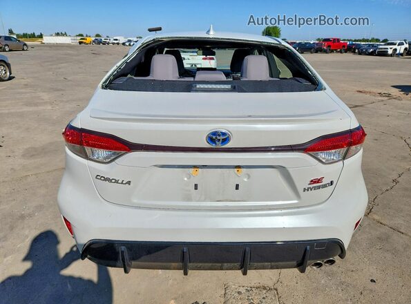 JTDBCMFEXRJ017261 2024 TOYOTA COROLLA White უკანა ხედი