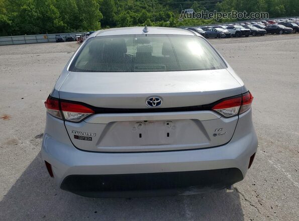 JTDBCMFEXS3077275 2025 TOYOTA COROLLA Silver Հետևի տեսք