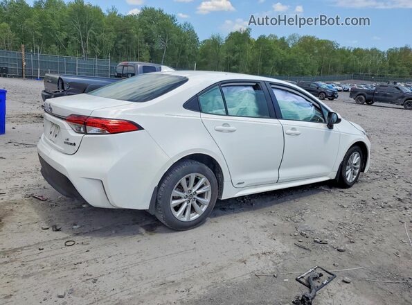 JTDBDMHE4R3015763 2024 TOYOTA COROLLA White 