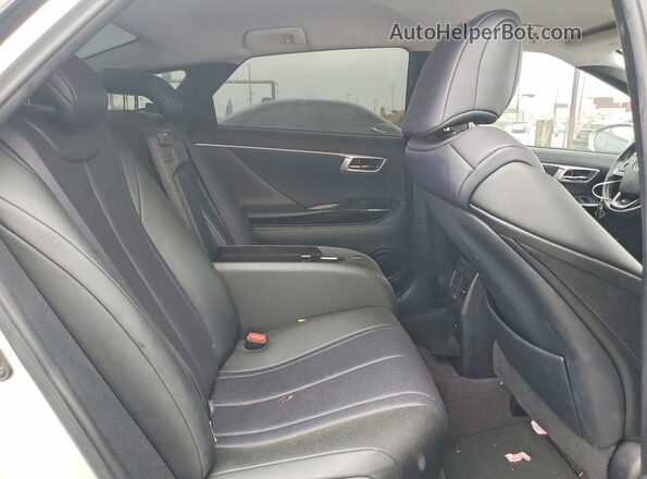JTDBVRBD1HA002053 2017 TOYOTA MIRAI Silver Widok tylnych siedzeń