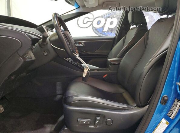 JTDBVRBD5KA005836 2019 TOYOTA MIRAI Blue Вид салону спереду
