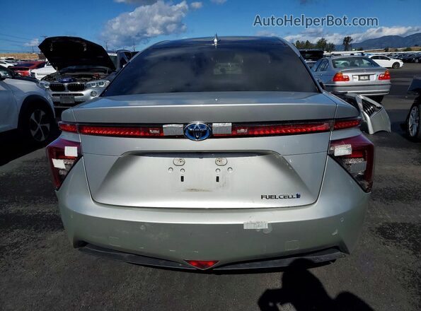 JTDBVRBD9LA007932 2020 TOYOTA MIRAI Silver Вид ззаду