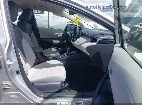 JTDDPRAE3LJ030863 2020 TOYOTA COROLLA Серебряный Вид салона спереди