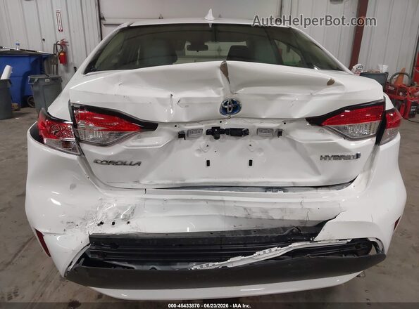 JTDEAMDE7N3006593 2022 TOYOTA COROLLA White Դիմացի տեսք