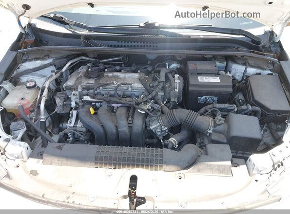JTDEPMAE0N3015901 2022 TOYOTA COROLLA White Widok z tyłu