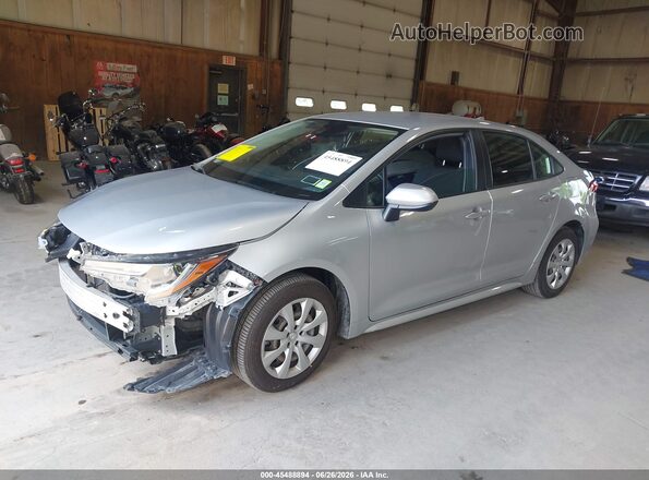 JTDEPMAE2N3015933 2022 TOYOTA COROLLA Silver Vista tres cuartos delantera izquierda