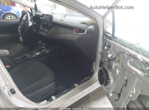 JTDEPMAE2N3015933 2022 TOYOTA COROLLA Silver Vista interior delantera