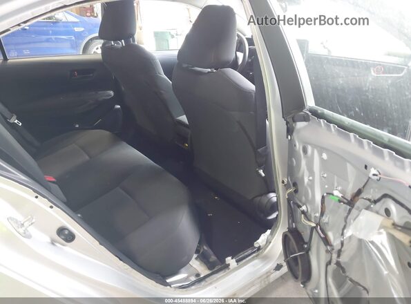 JTDEPMAE2N3015933 2022 TOYOTA COROLLA Silver Vista de la etiqueta del VIN
