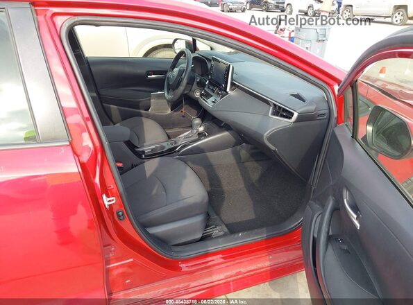 JTDEPMAE4MJ124629 2021 TOYOTA COROLLA Red Front interior view