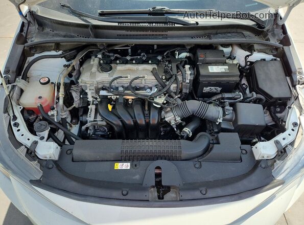 JTDEPMAE9N3007439 2022 TOYOTA COROLLA White Widok wnętrza z tyłu