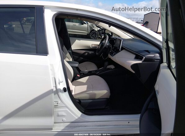 JTDEPRAE2LJ066435 2020 TOYOTA COROLLA White Front interior view