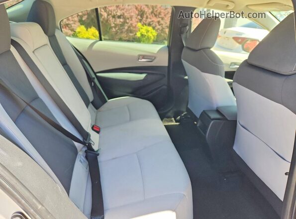 JTDEPRAE2LJ100339 2020 TOYOTA COROLLA Silver 