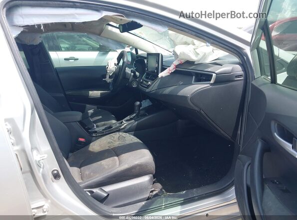 JTDEPRAE4LJ020296 2020 TOYOTA COROLLA Серебряный Вид салона спереди
